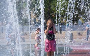 Lee más sobre el artículo Refugios climáticos: la nueva red de supervivencia urbana frente a un clima extremo (1)