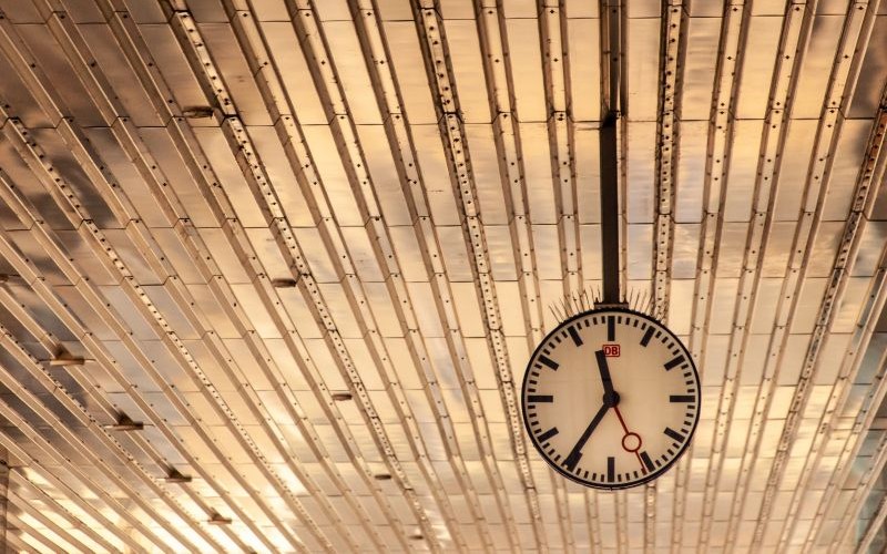El sesgo de la retrospectiva en sostenibilidad ayuda a entender las decisiones ambientales, climáticas y sociales tomadas anteriormente
