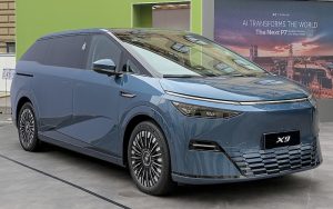 Lee más sobre el artículo ¿Cómo se ha convertido China en líder mundial del vehículo eléctrico? (2)