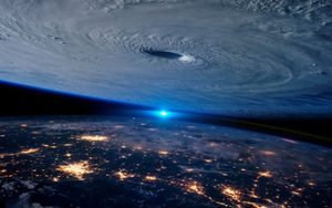 Lee más sobre el artículo ¿Qué extinguirá antes a la humanidad: la inteligencia artificial o el cambio climático?